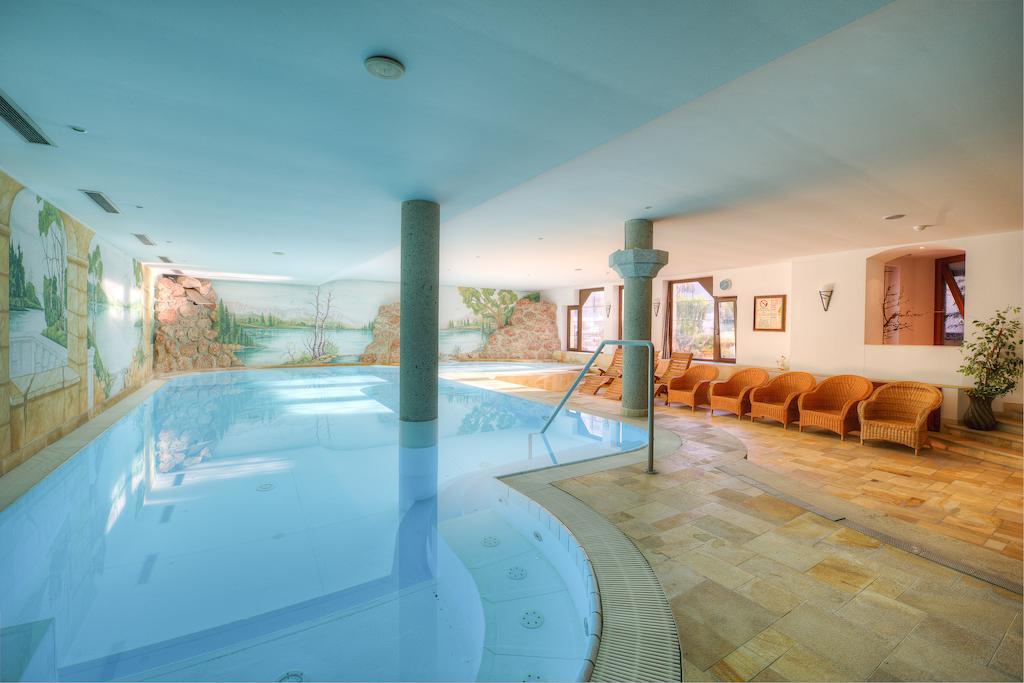 Jaegerwirt Hotel Кицбюел Екстериор снимка